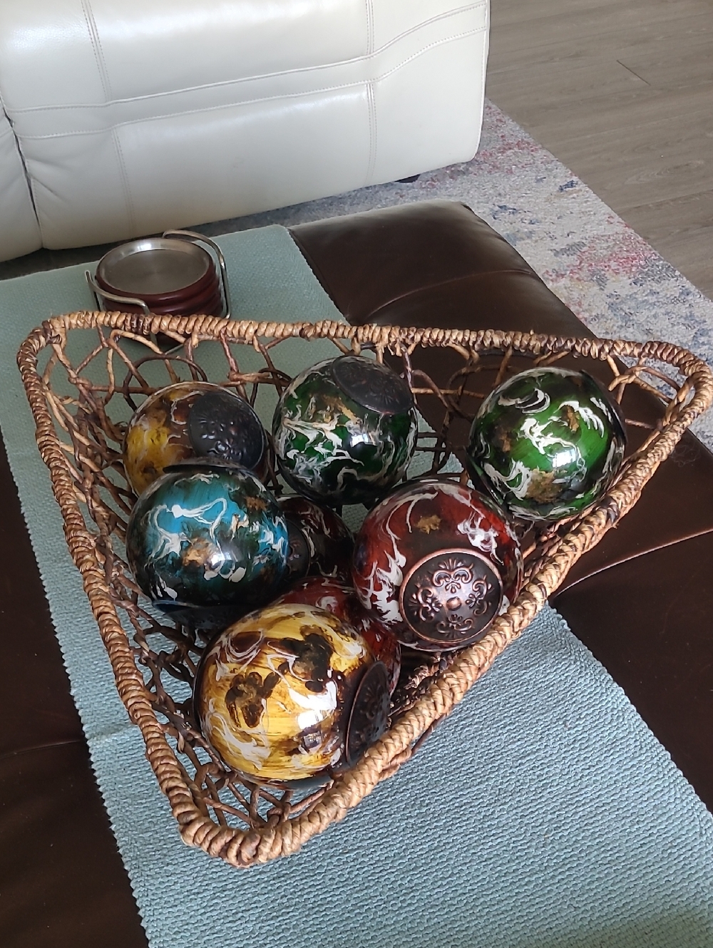 Vintaged!! (9) Ocean Wave Resin Orbs Metal Top With TriangleBasket. RARE FIND!!!